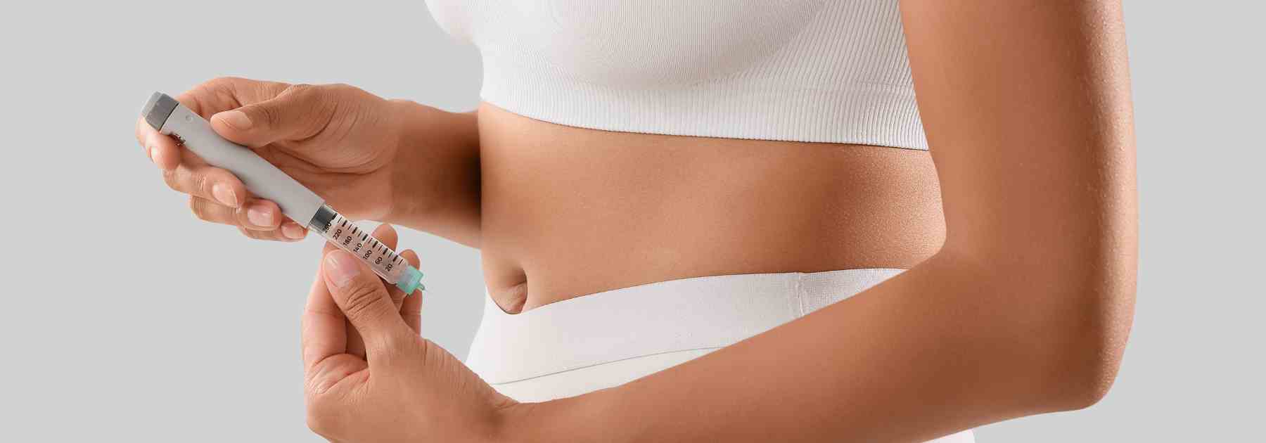 Weight loss injection administration into stomach